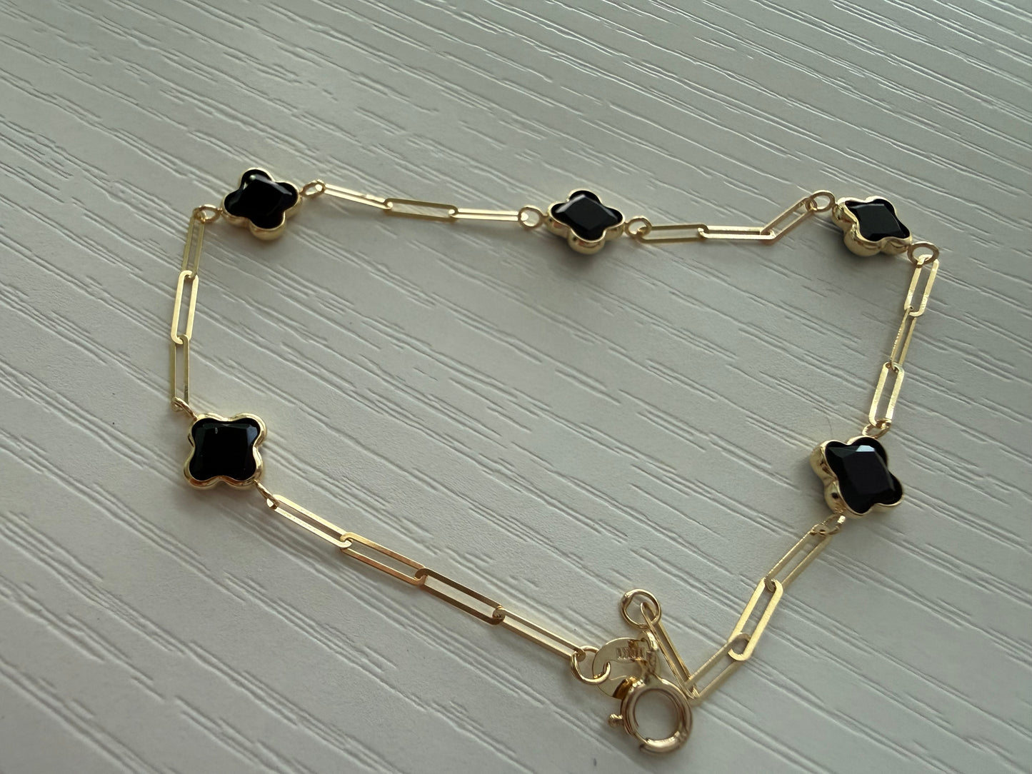 Brazalete de papel clip negro