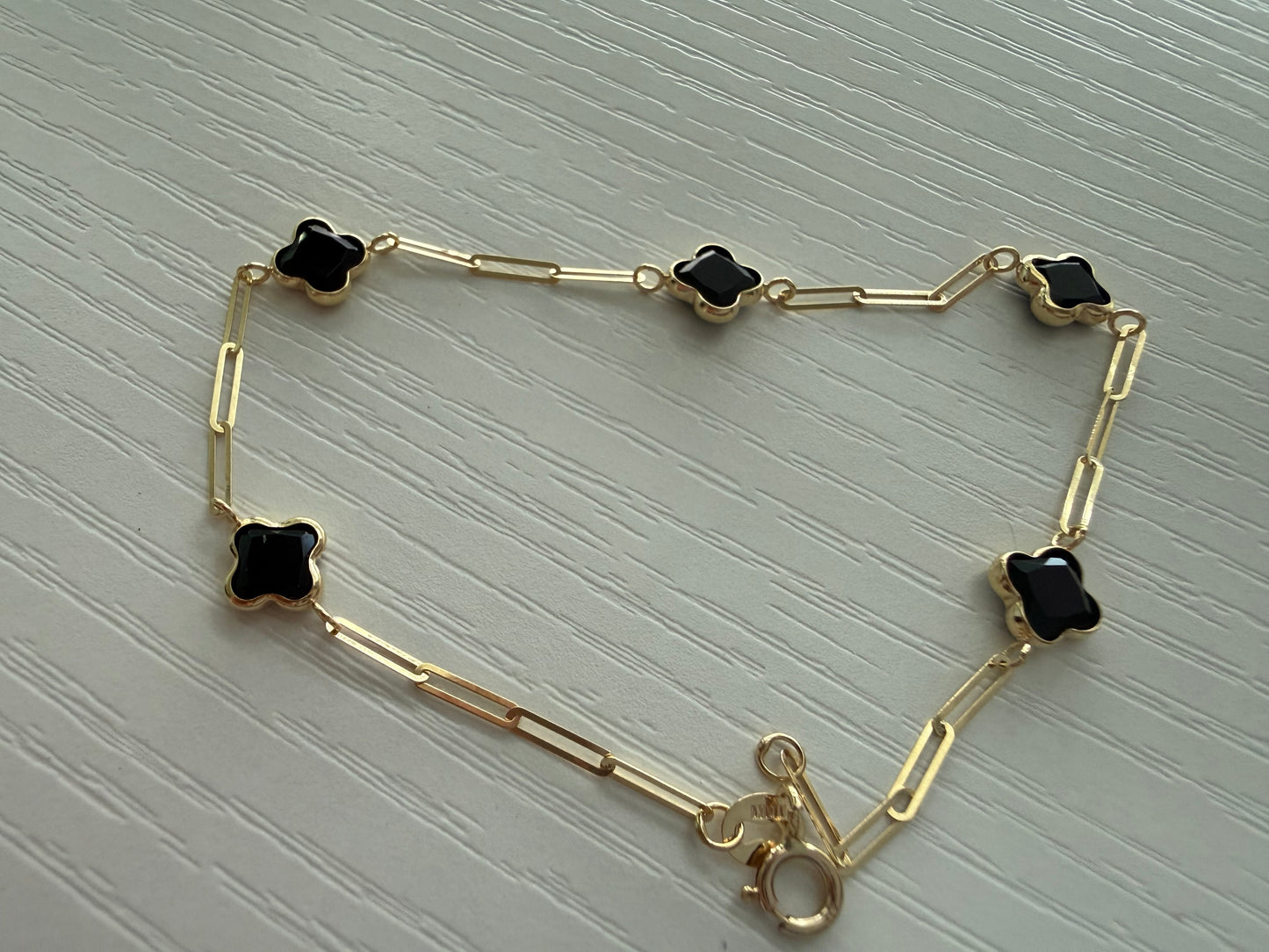 Brazalete de papel clip negro