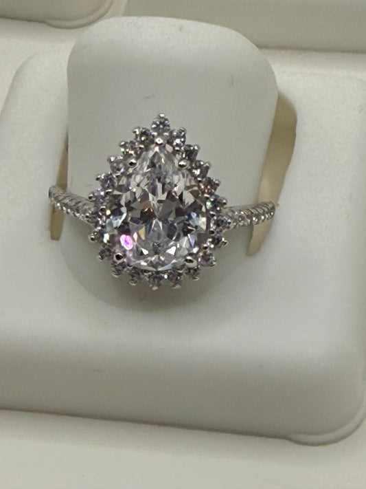 Anillo de lágrima 9.35 plata