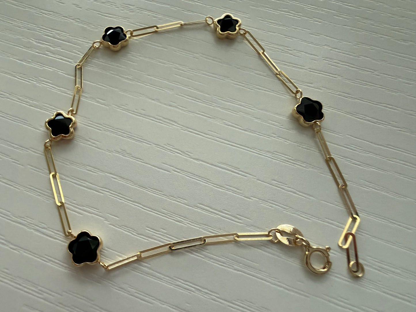 Brazalete de papel clip de flores negra 10 k