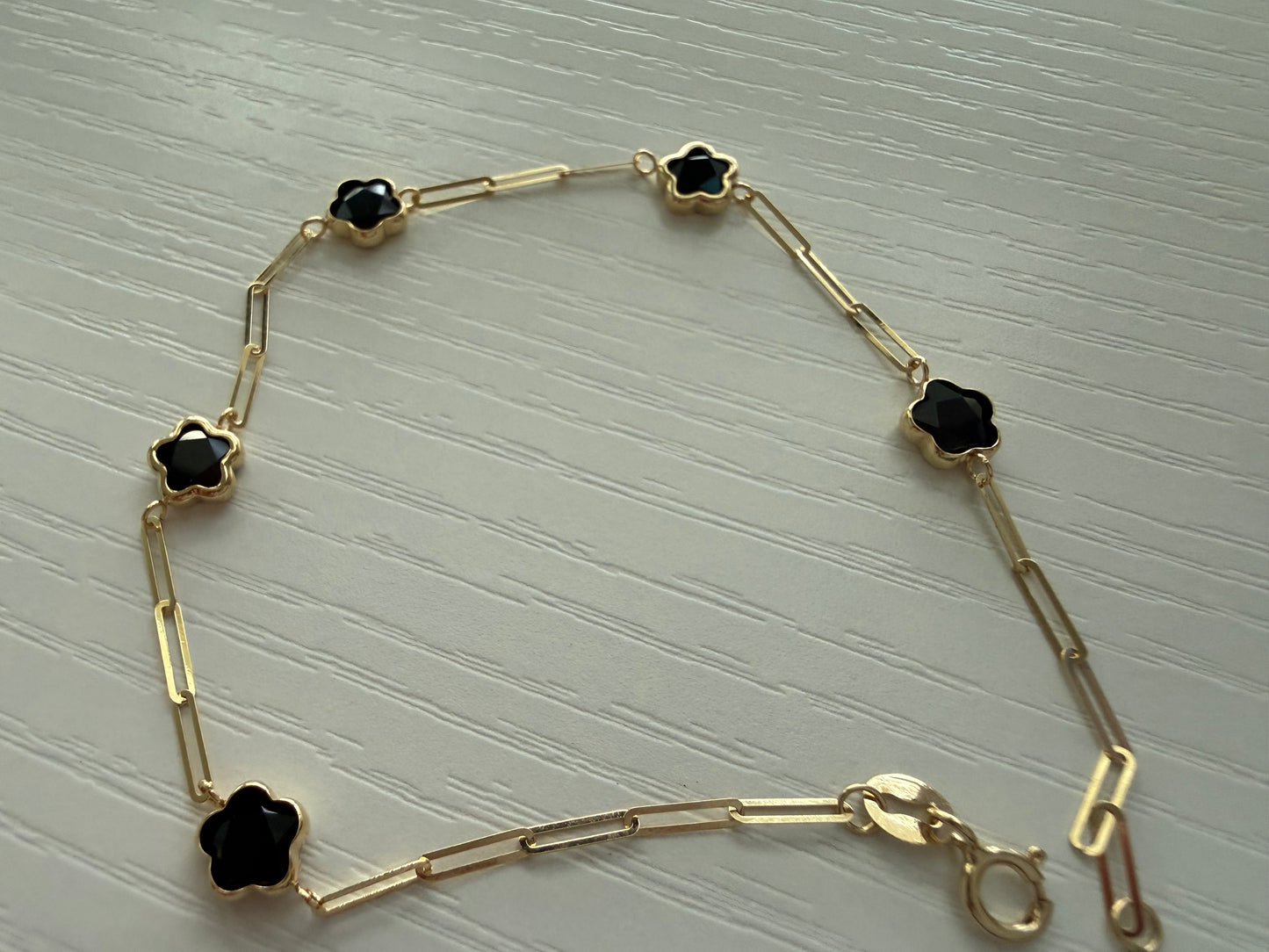 Brazalete de papel clip de flores negra 10 k